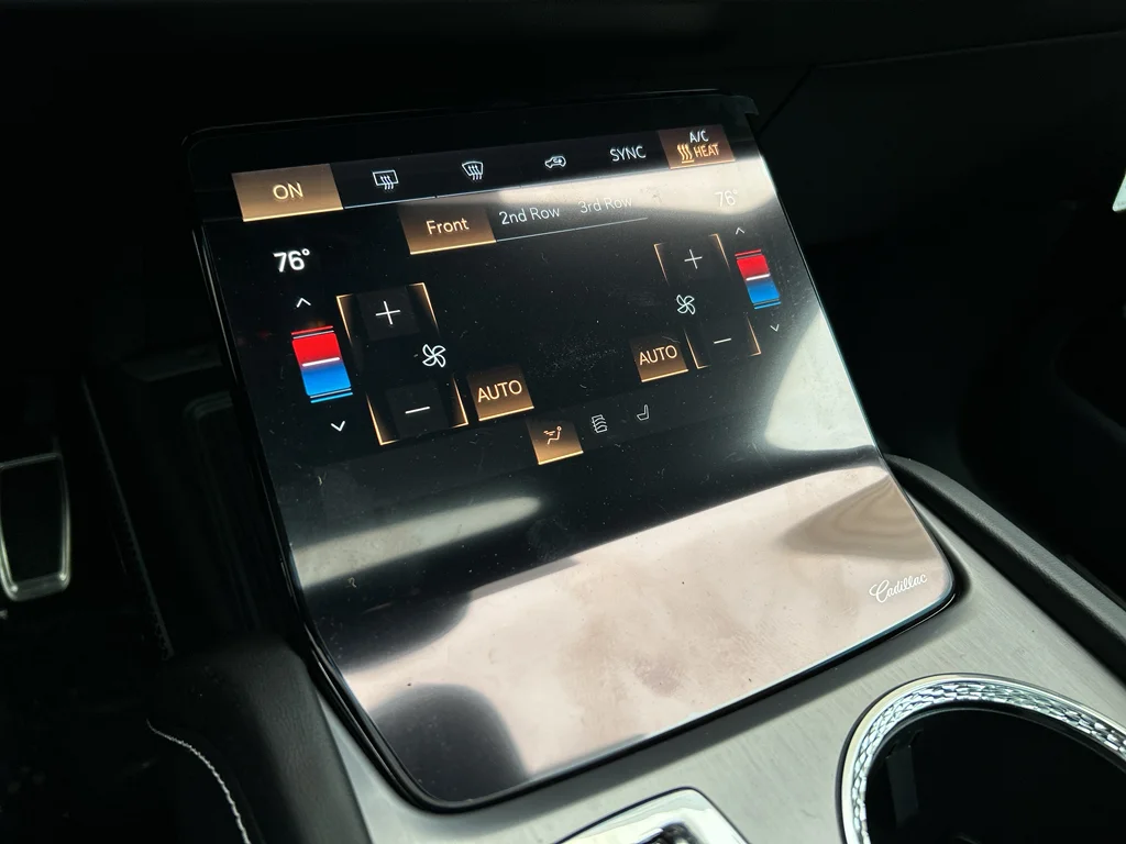 2026 Cadillac VISTIQ Luxury - Photo 19