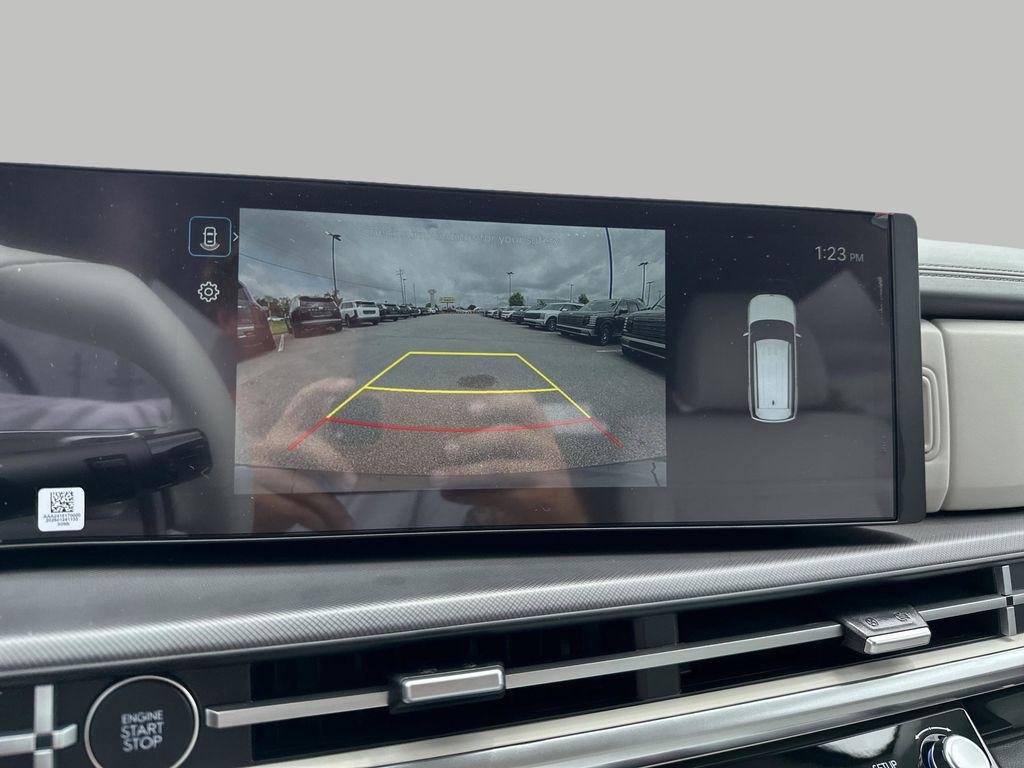 New 2026 Hampton Gray Hyundai SE FWD image 17