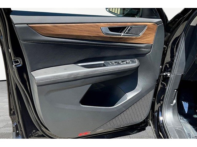 New 2026 Deep Black Pearl Volkswagen 2.0T SE image 21