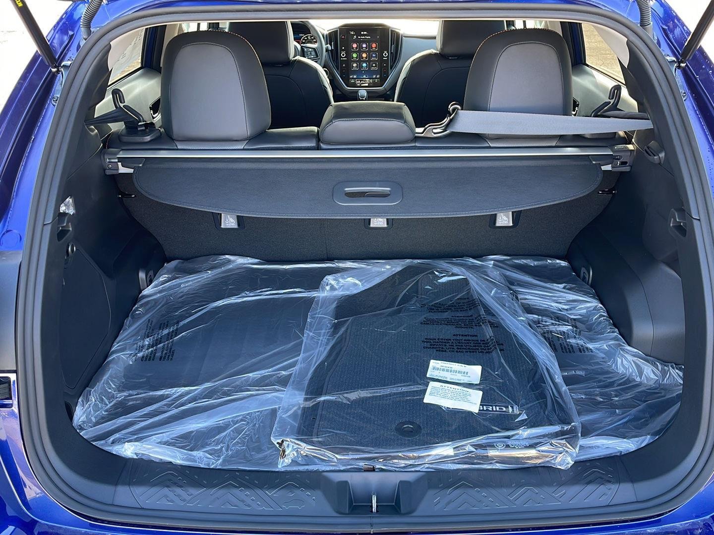 New 2026 SAPPHIRE BLUE PEARL Subaru Limited Hybrid image 30