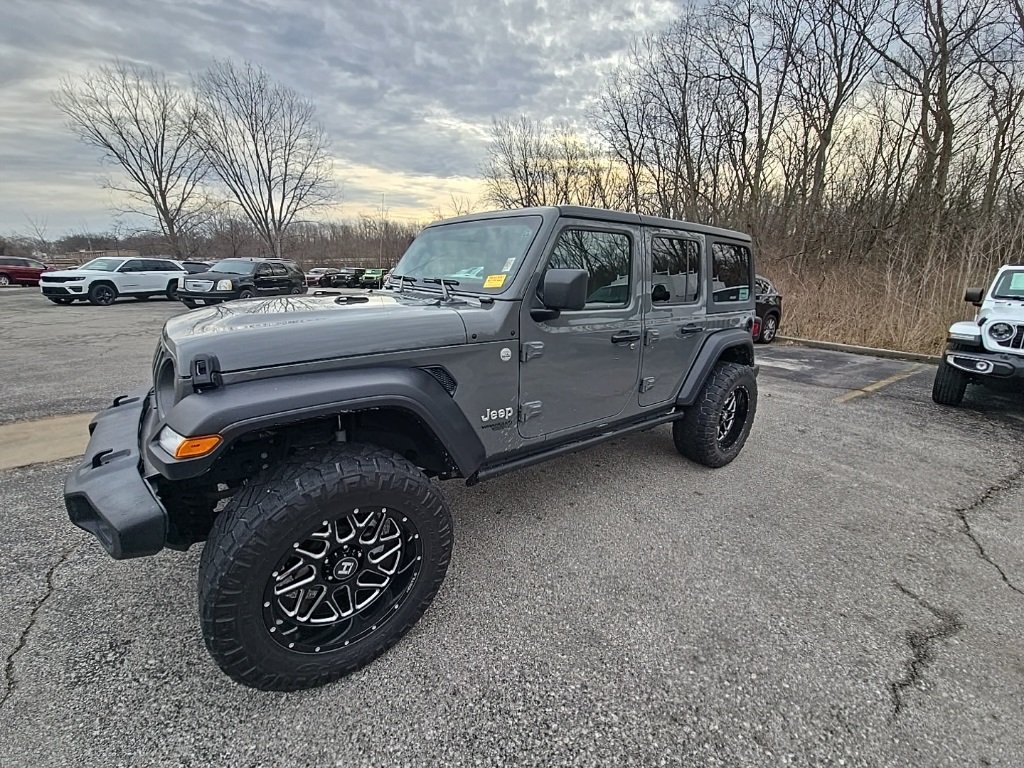 Used 2019 Jeep Wrangler Unlimited Sport S with VIN 1C4HJXDN3KW570170 for sale in Kansas City
