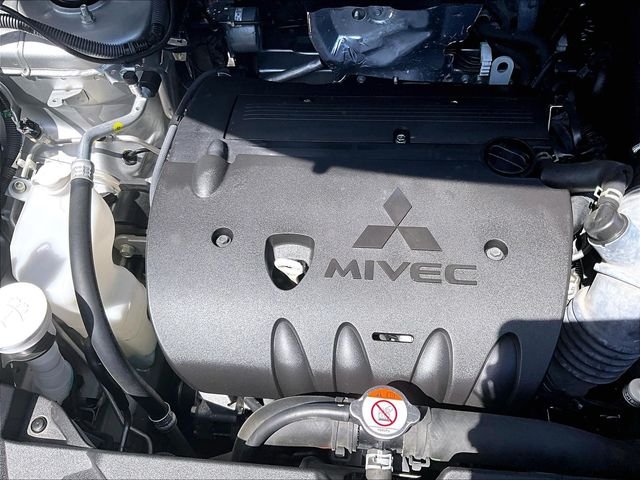 Used 2024 Silver Mitsubishi 2.0 SE image 32