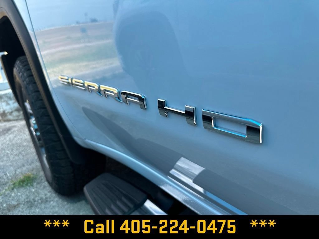 New 2026 Glacier White Tricoat GMC SLT image 4