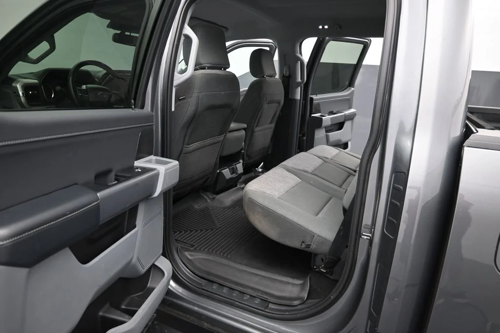 Used 2023 Gray Ford XLT image 16