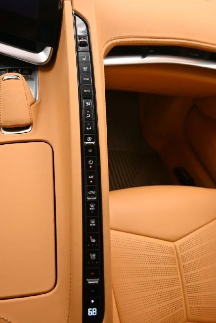Used 2023 AMPLIFY ORANGE TINTCOAT Chevrolet 3LT image 19