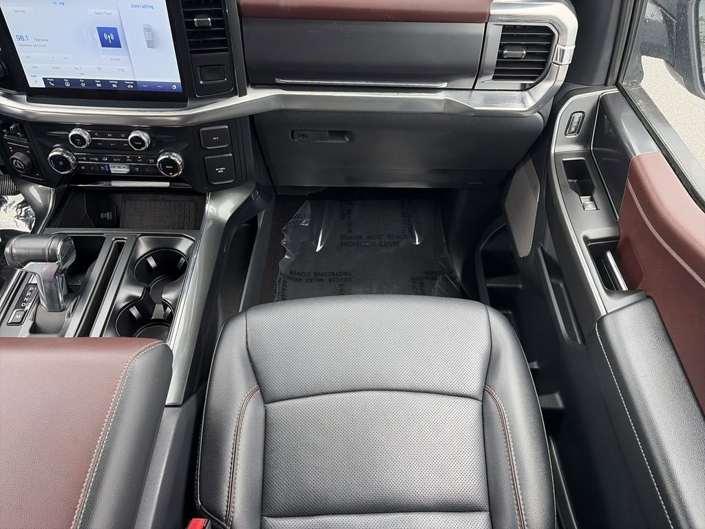 Used 2022 Silver Ford Lariat image 17