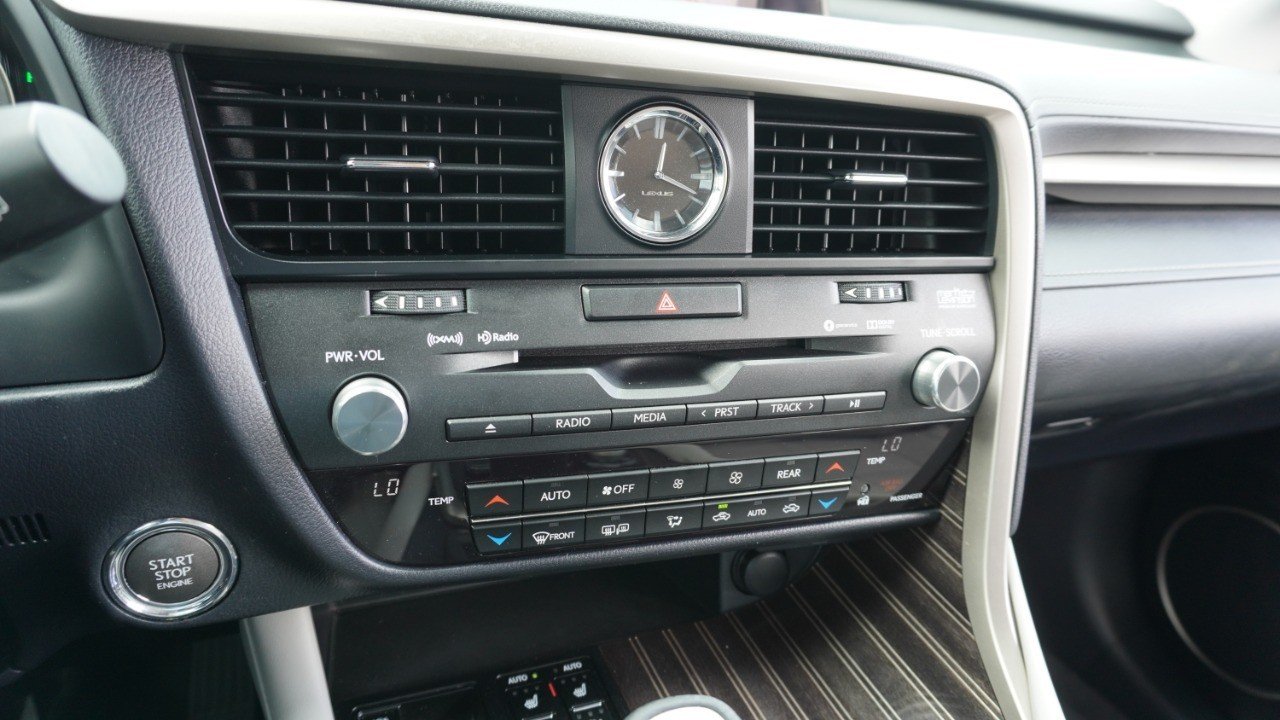 Used 2019 Blue Lexus RX 350L Luxury image 20