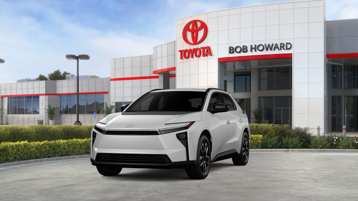 New 2026 Wind Chill Pearl Toyota XLE image 18
