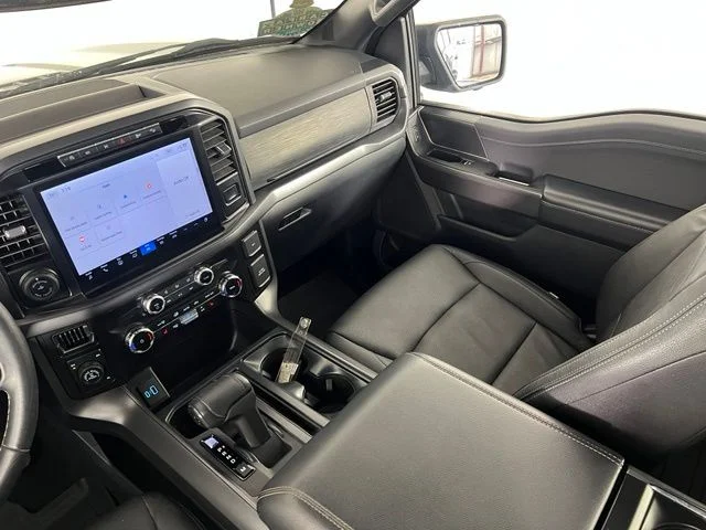 Used 2024 Black Ford XLT image 34