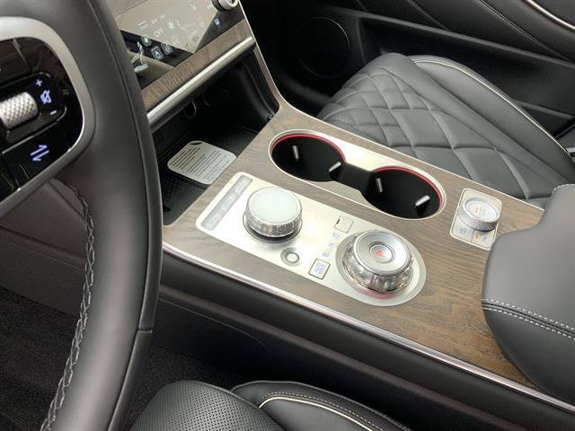 New 2026 Alta White Genesis 3.5T Prestige image 8