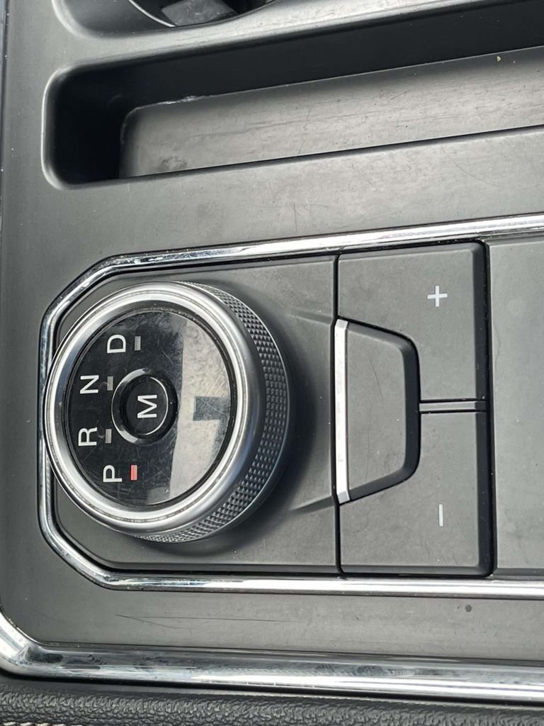 Used 2024 Silver Ford XLT image 30