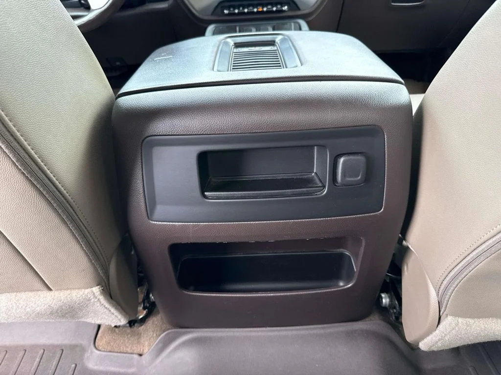 Used 2017 Gray GMC SLT image 30