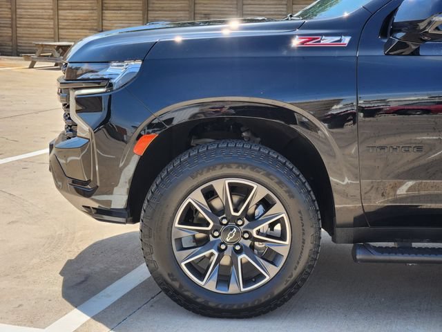 Used 2024 Black Chevrolet Z71 image 16