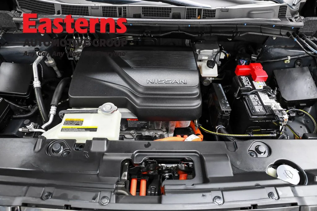 Used 2024 Black Nissan S image 7