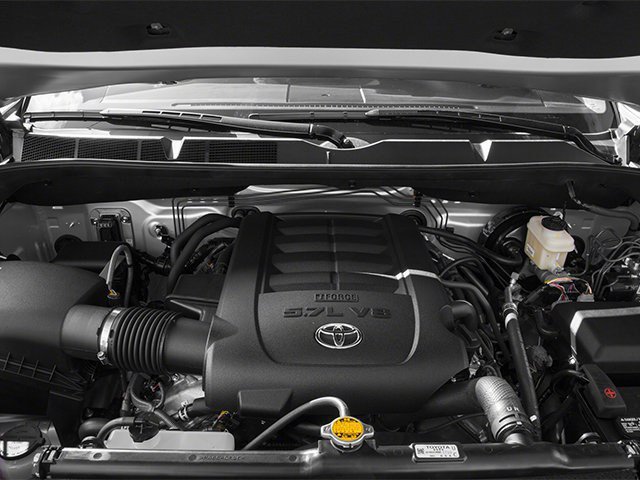 Used 2014 Super White Toyota SR5 image 13