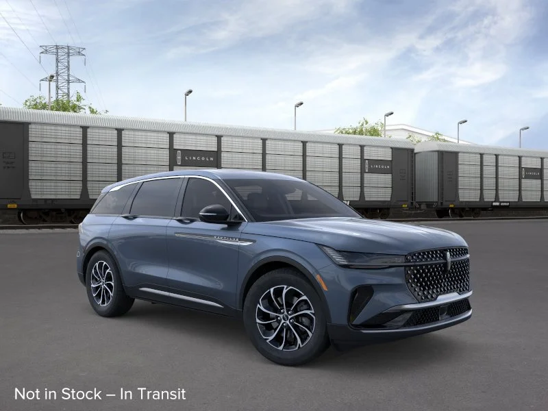 New 2026 Whisper Blue Metallic Clearcoat Lincoln Premiere image 7