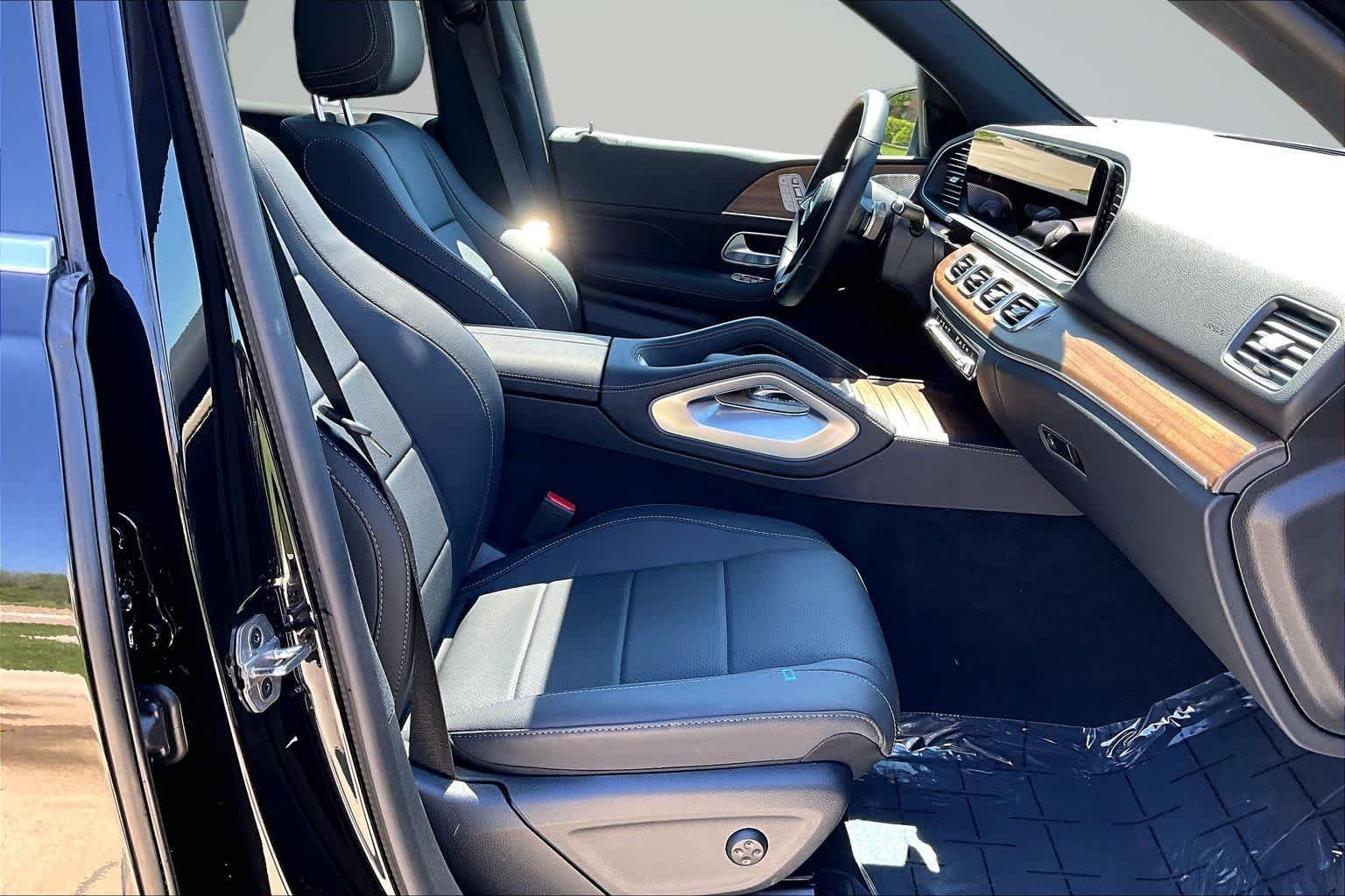 New 2026 Obsidian Black Metallic Mercedes-Benz GLE 350 image 14