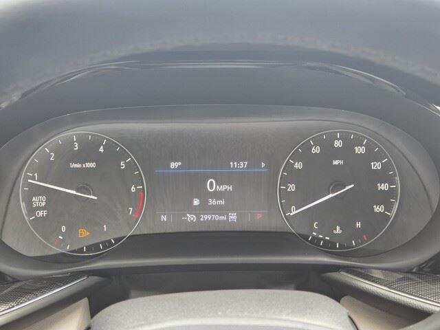 Used 2023 Summit White Buick Preferred image 17