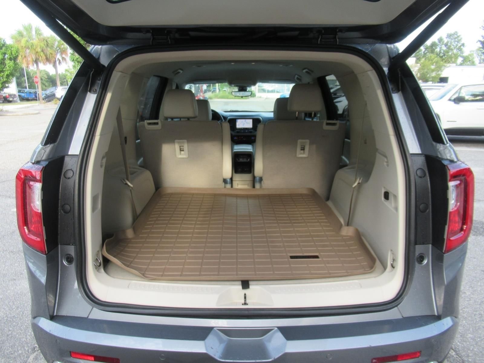 Used 2021 Gray GMC Denali image 39