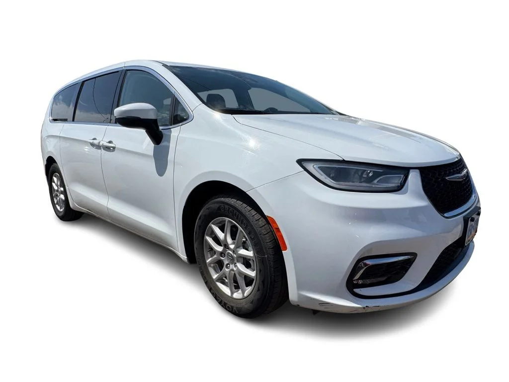 Certified Used 2023 White Chrysler Touring L image 14