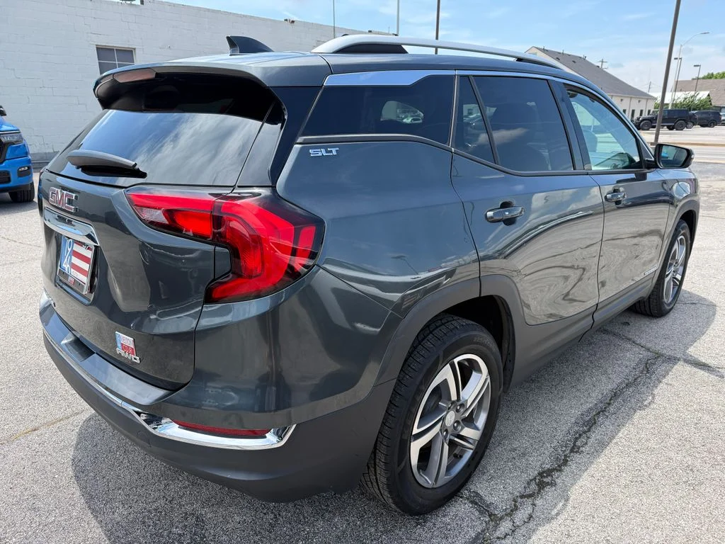 Used 2020 Gray GMC SLT image 6
