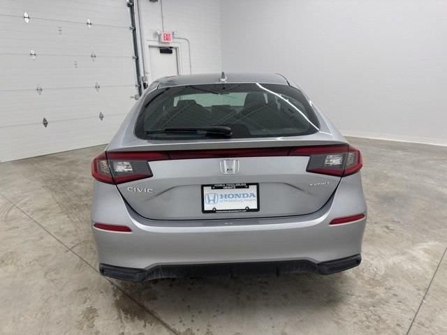 2026 Honda Civic Hatchback Sport - Photo 6
