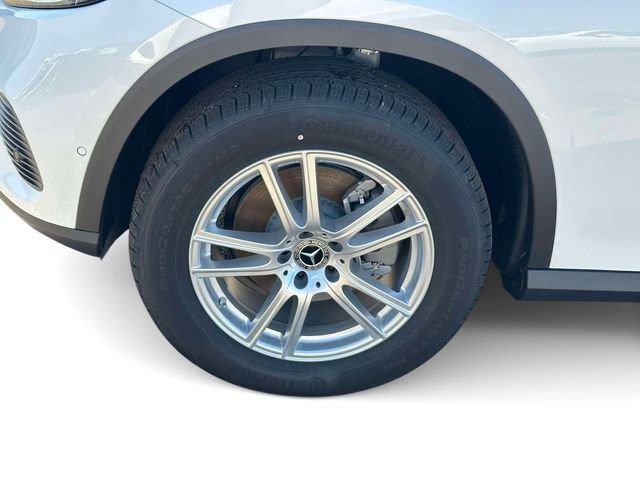 New 2026 Polar White Mercedes-Benz GLC 300 image 9