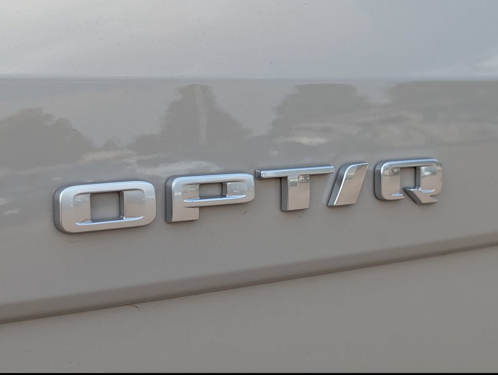 2027 Cadillac OPTIQ Premium Luxury - Photo 10