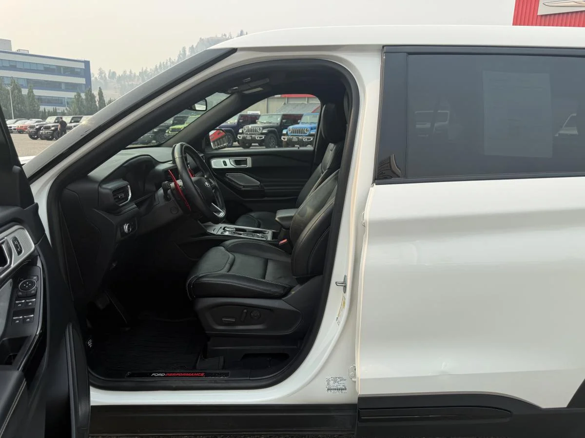 Used 2021 White Ford St Awd image 13