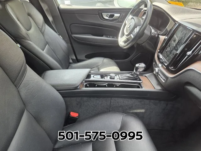 Used 2021 White Volvo T5 Momentum image 8