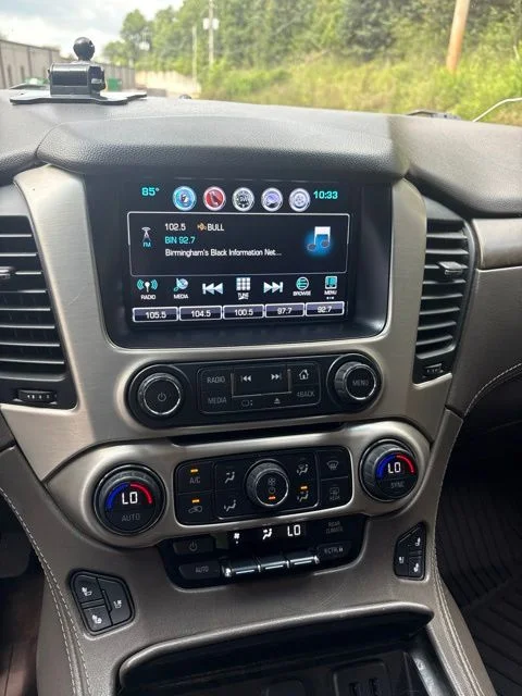Used 2018 Silver GMC Denali image 10