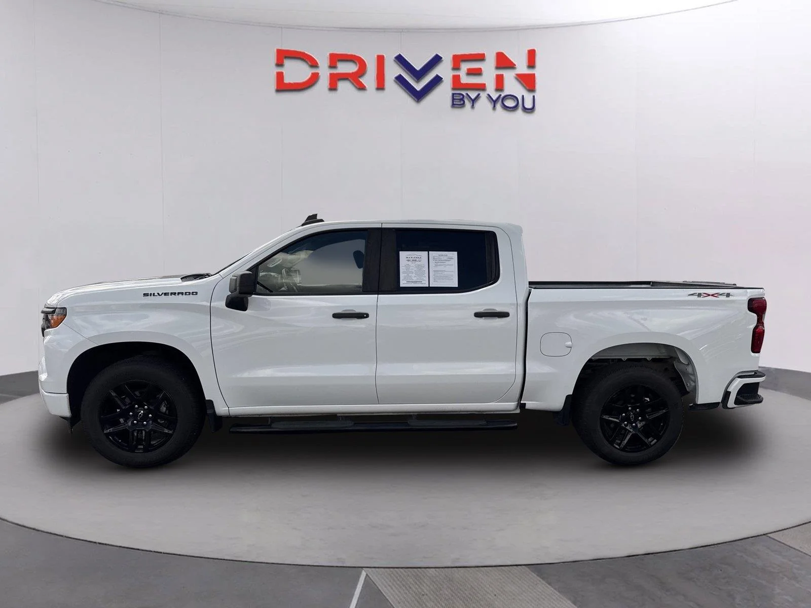 Used 2022 Summit White Chevrolet Custom image 7