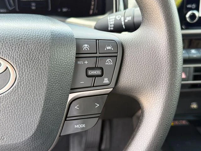 Certified Used 2026  Toyota LE image 41