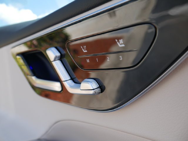 New 2027 Polar White Mercedes-Benz E 350 image 16