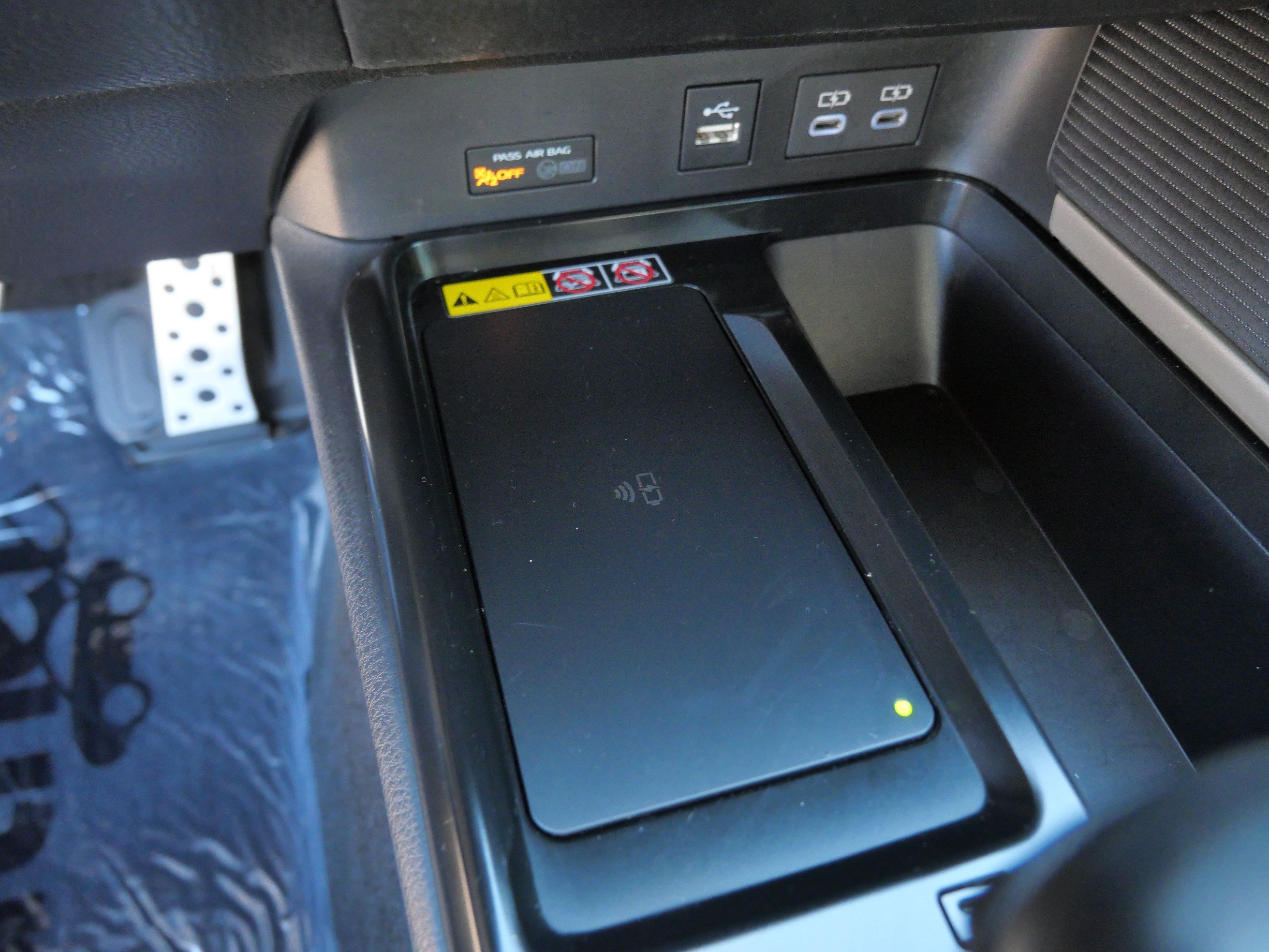 Certified Used 2026 Ocean Gem Toyota SE image 32