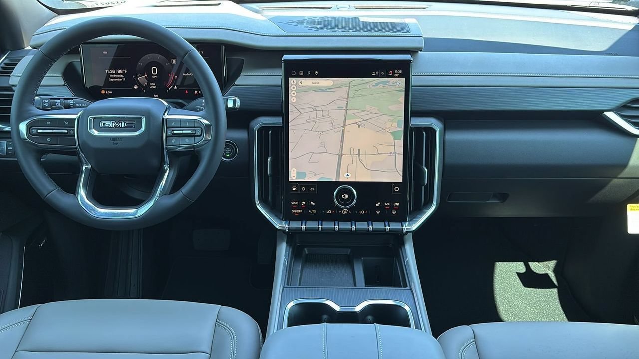 2026 GMC Acadia Elevation - Photo 2