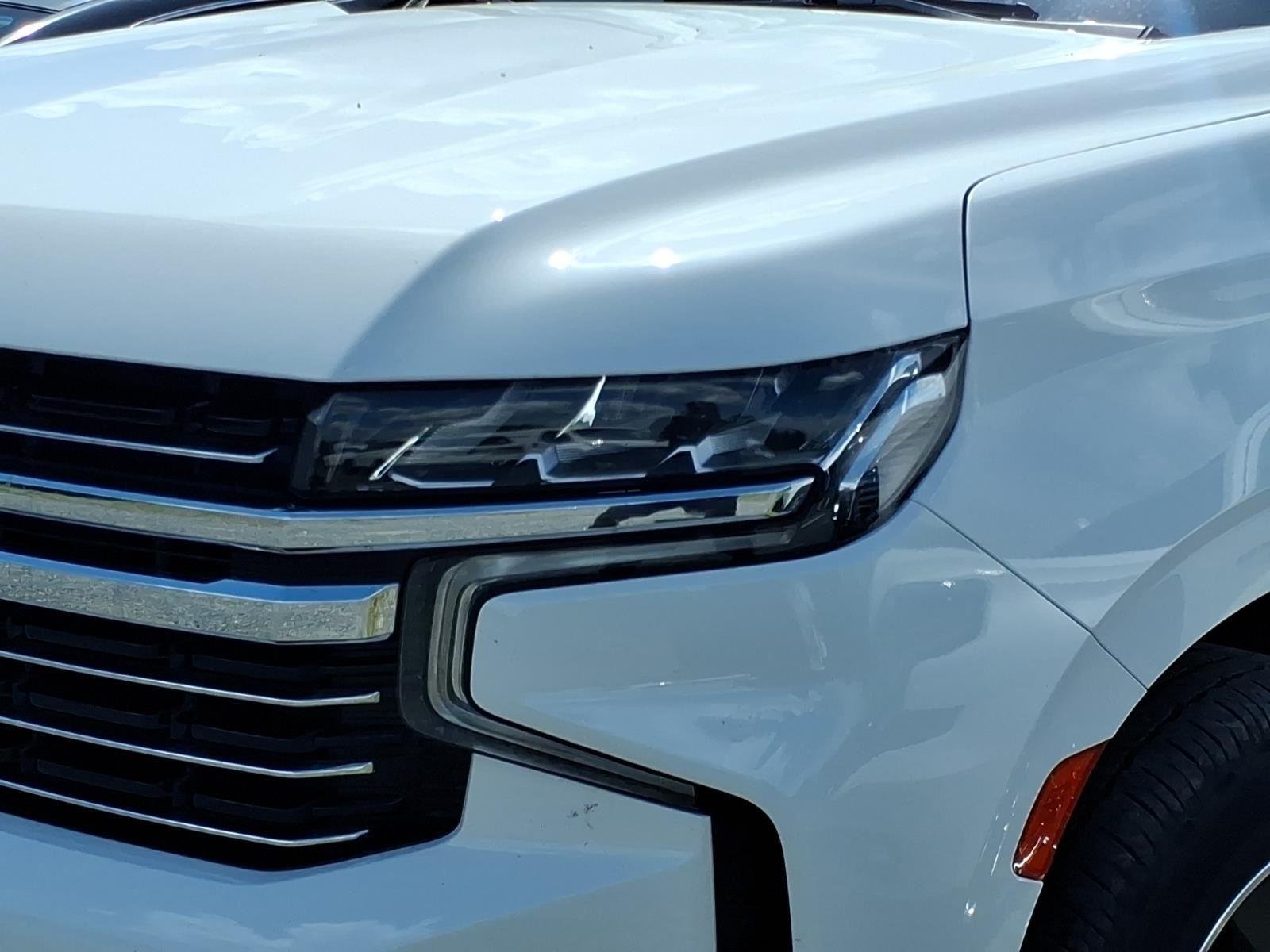 Used 2023 Summit White Chevrolet LT image 2