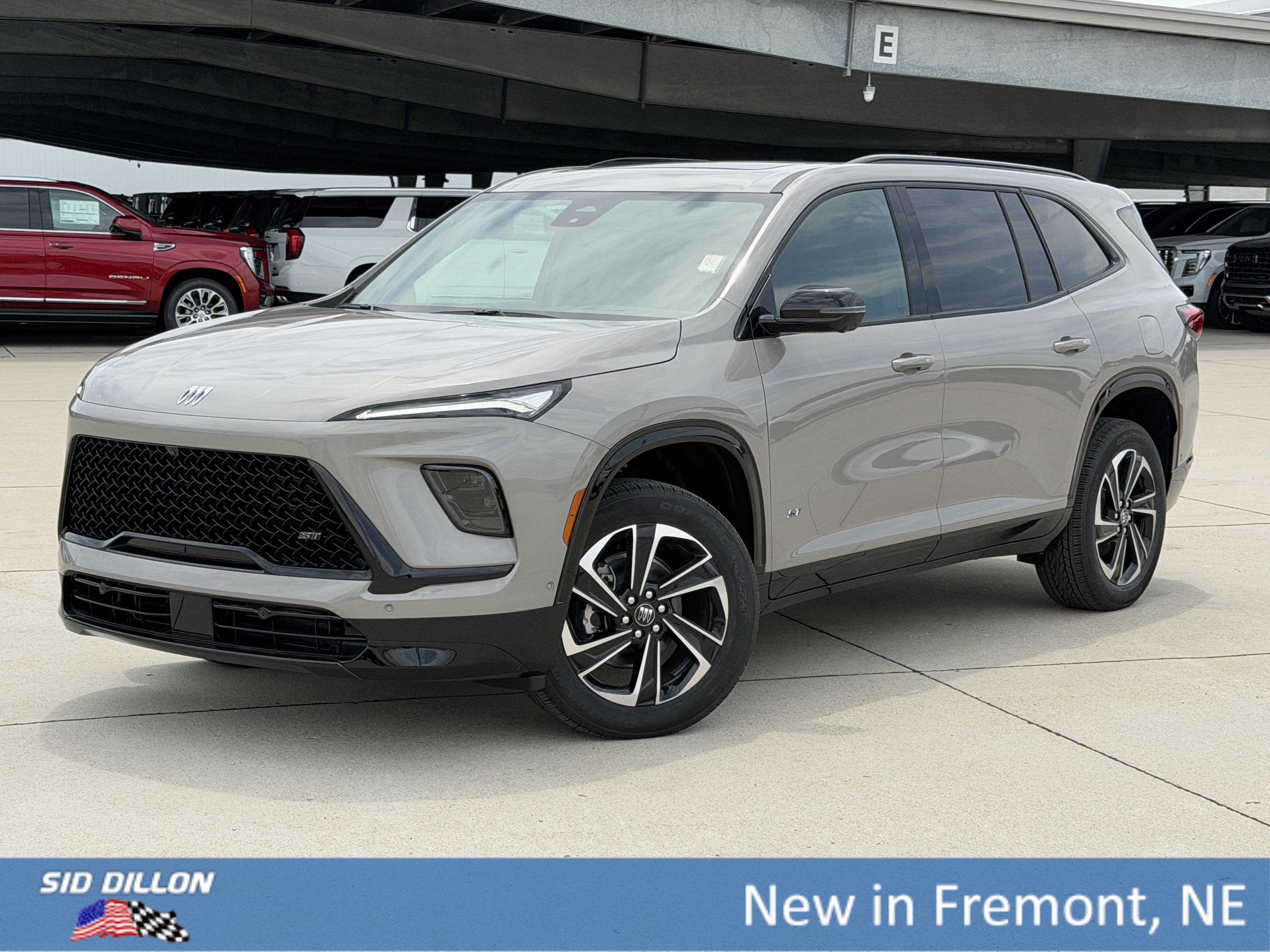 2026 Buick Enclave Sport Touring AWD's photo