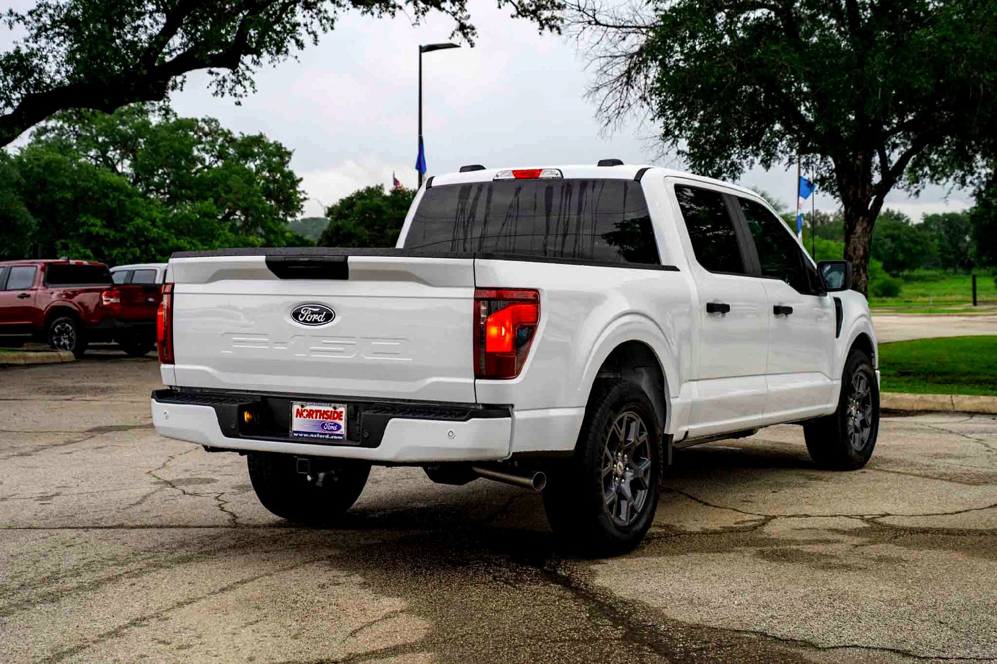 New 2026 Oxford White Ford STX image 4