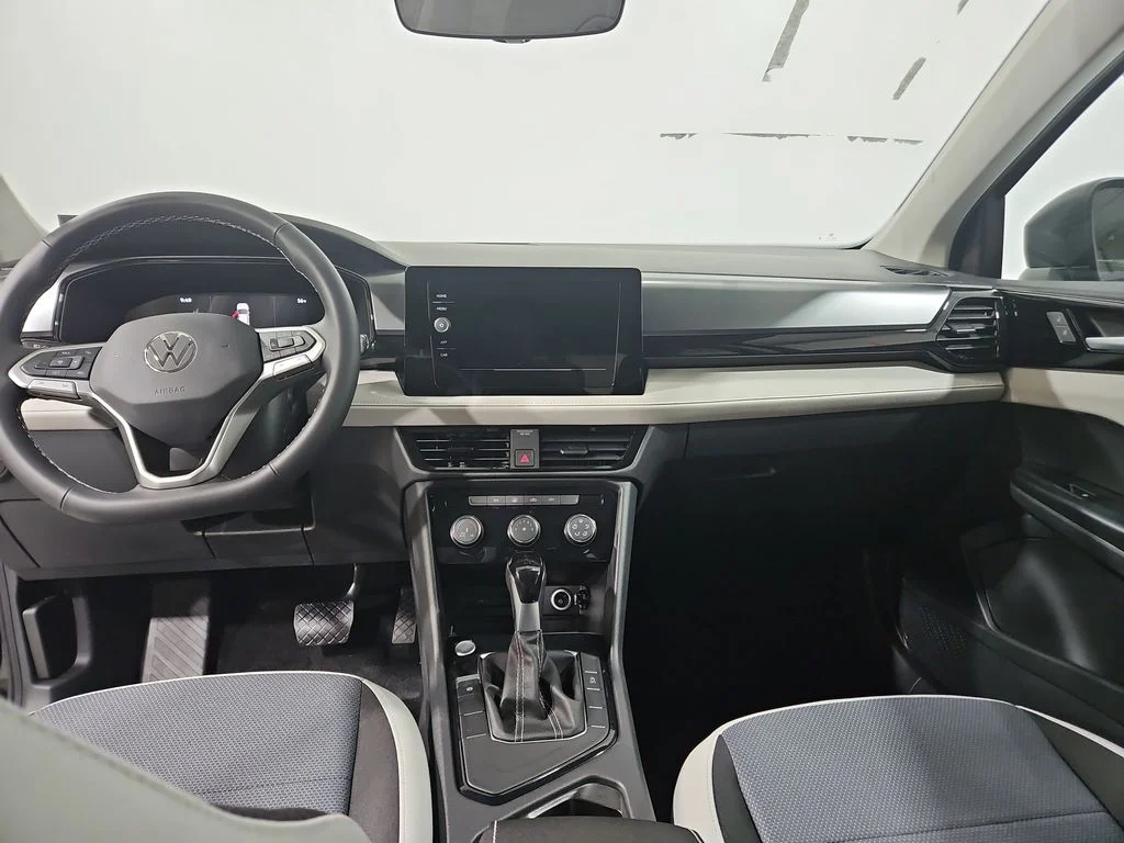 New 2026 Black Volkswagen 1.5T S image 17
