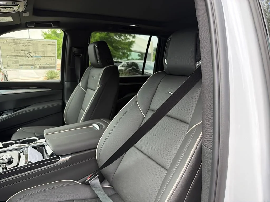 2026 Cadillac Escalade ESV Sport - Photo 19