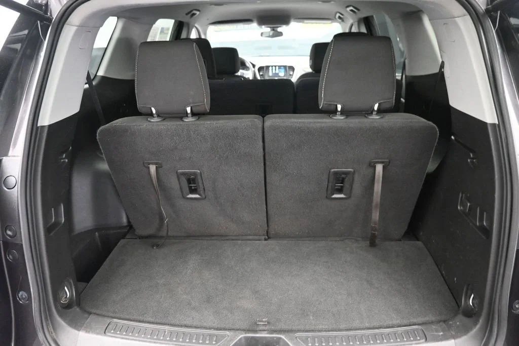 Used 2017 Silver GMC SLE-1 image 17