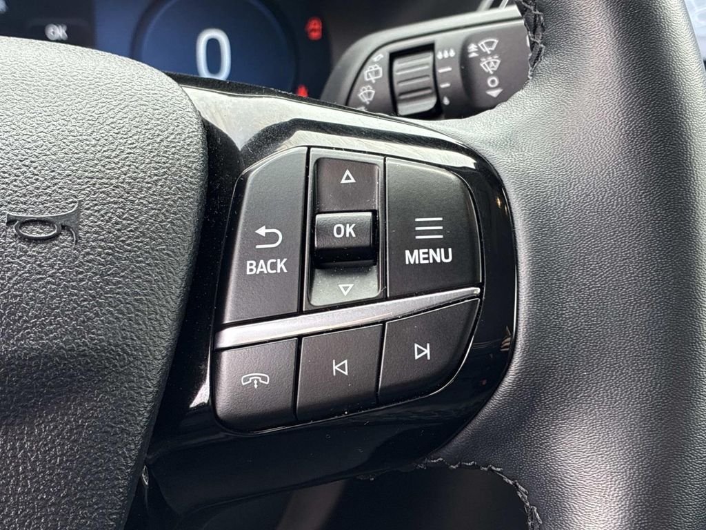 Used 2024 White Ford Platinum image 27
