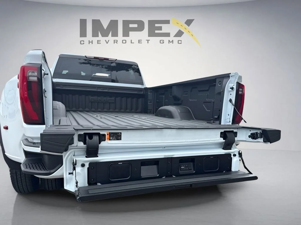 New 2026 Glacier White Tricoat GMC Denali Ultimate DRW image 33