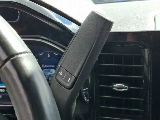 Used 2022 Gray Chevrolet LT image 15