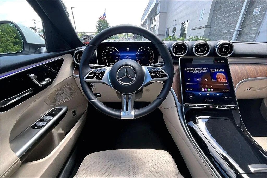 Used 2026 White Mercedes-Benz C 300 image 5