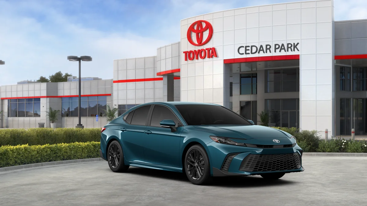 New 2026 Ocean Gem Toyota SE image 15