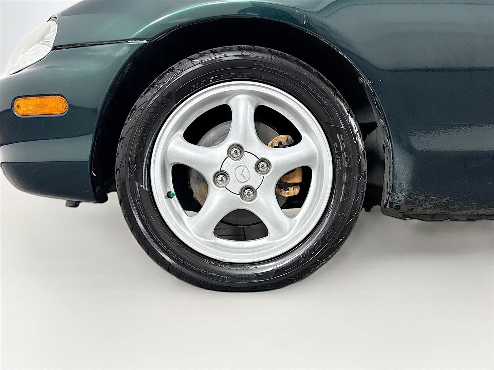Used 1999 Emerald Mica Mazda Base image 39