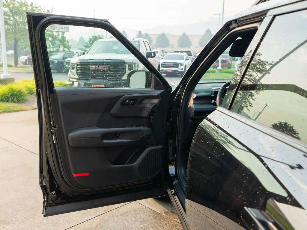 New 2027 Black Kia X-Line EX image 18
