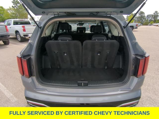 Used 2023 Silver Kia S image 42